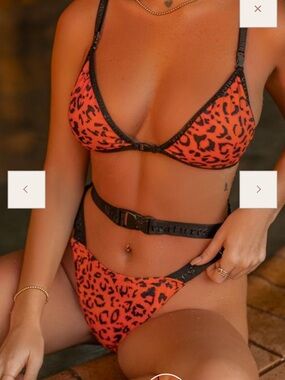 SET! Like new CXIX buckle safari SET Top S Bottoms M